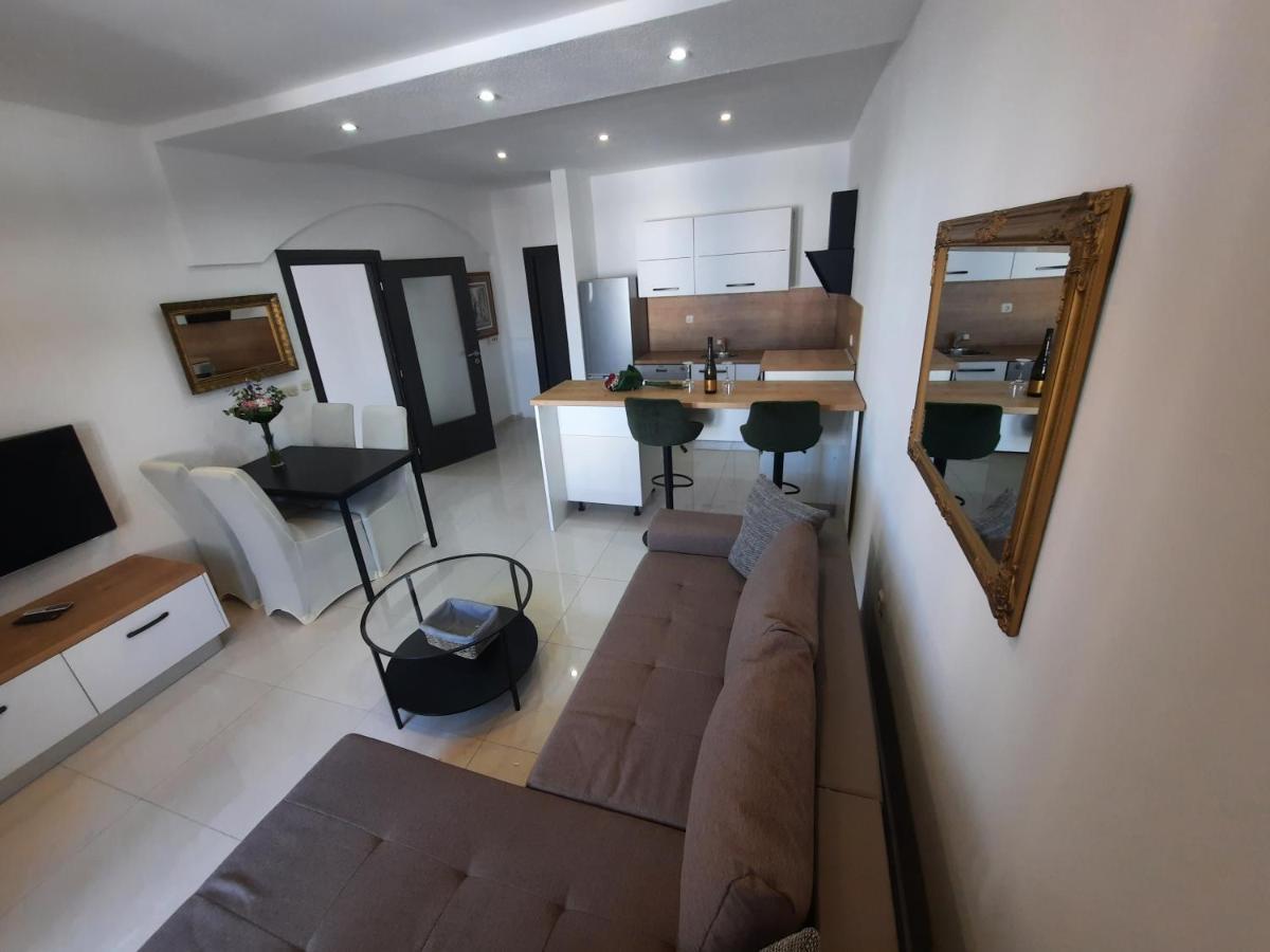 Apartments Bagaric Trogir Exteriör bild