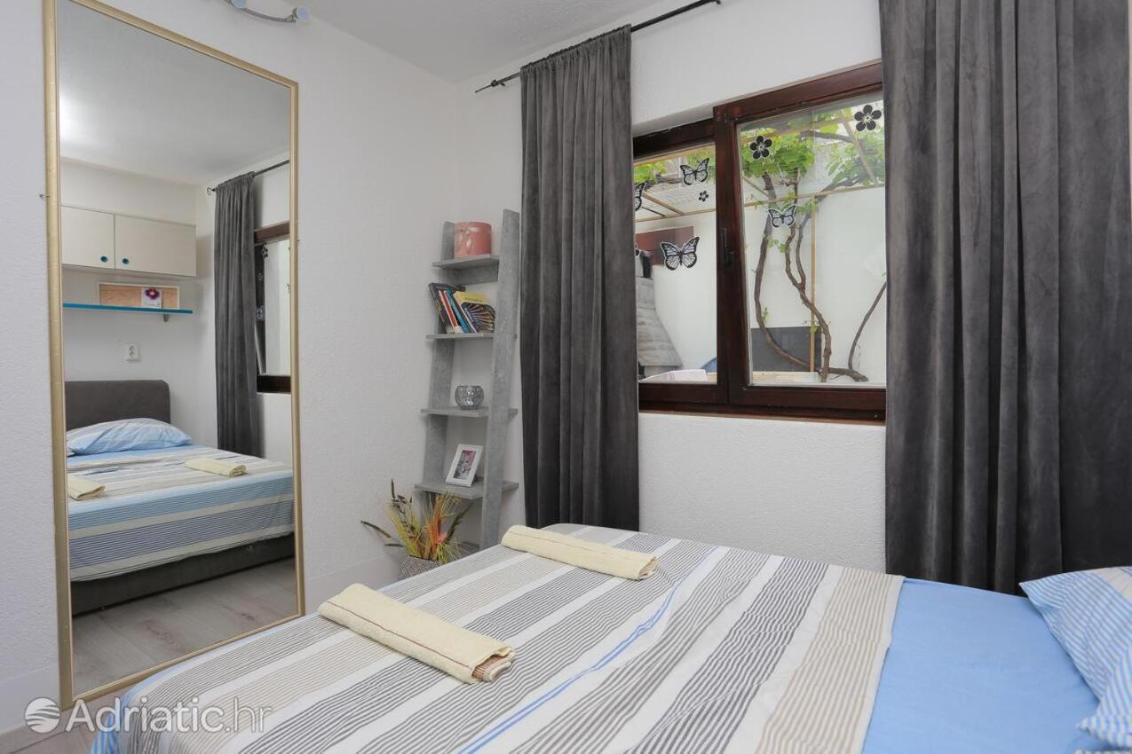 Apartments Bagaric Trogir Exteriör bild