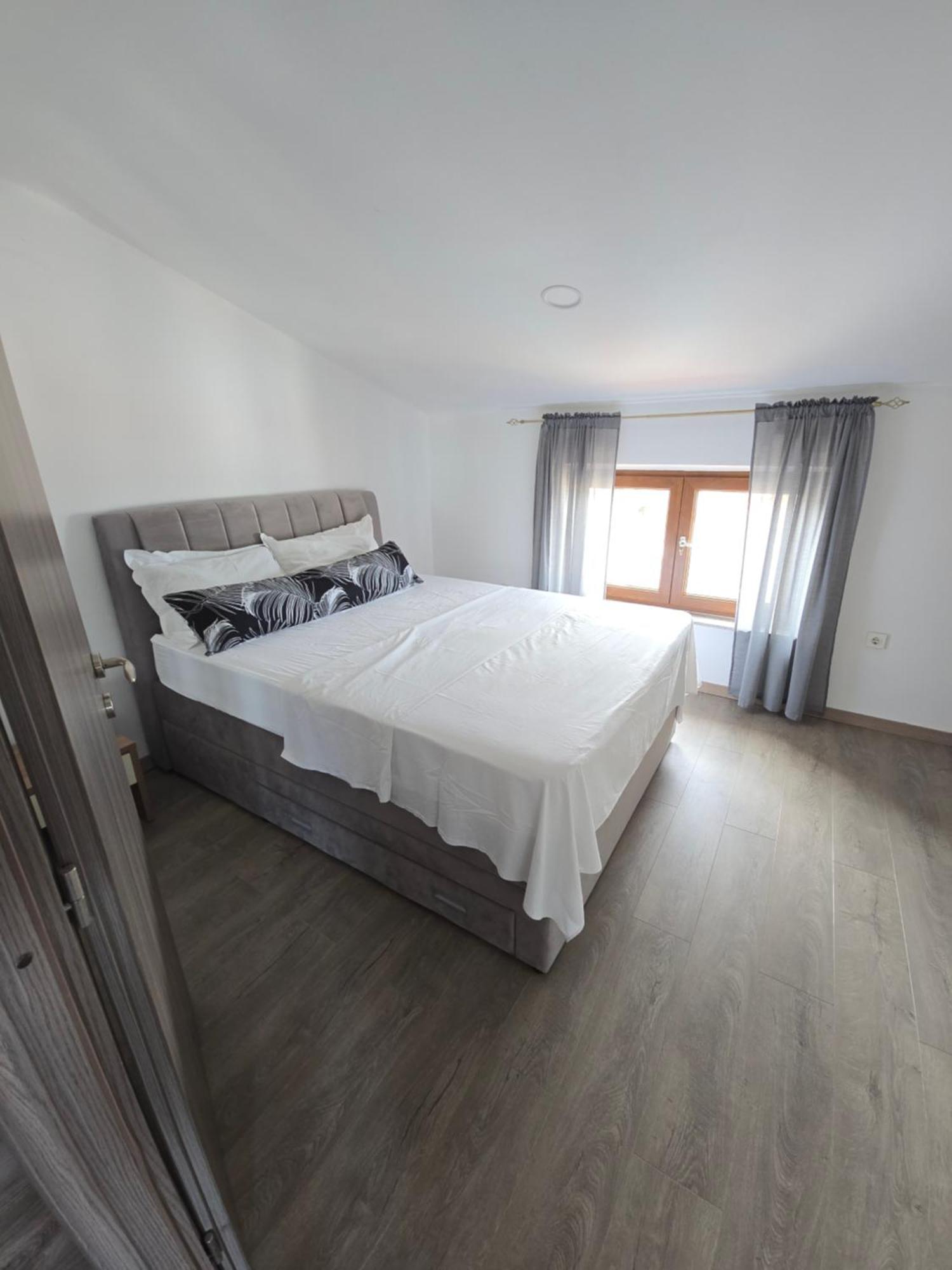 Apartments Bagaric Trogir Exteriör bild